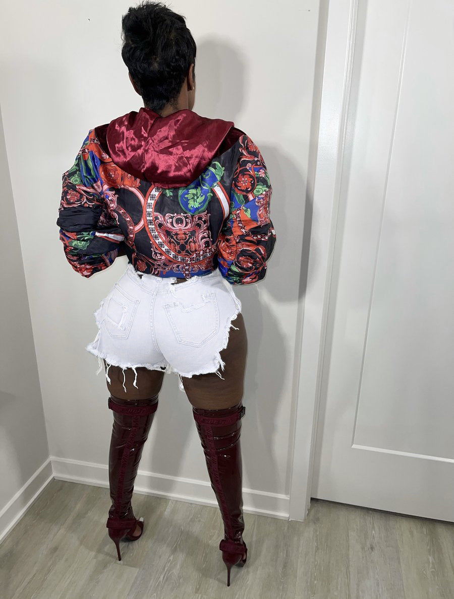 Women's Frayed Ripped Stretch Denim Shorts – High Waist Pencil Fit