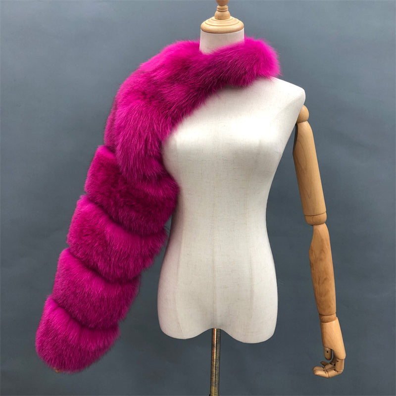 Women’s Luxury Oversized Faux Fur Shoulder Wrap – Plush Winter Fashion Stole, Bold Statement Shawl for Elegant Outfits