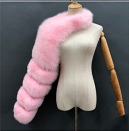 Women’s Luxury Oversized Faux Fur Shoulder Wrap – Plush Winter Fashion Stole, Bold Statement Shawl for Elegant Outfits