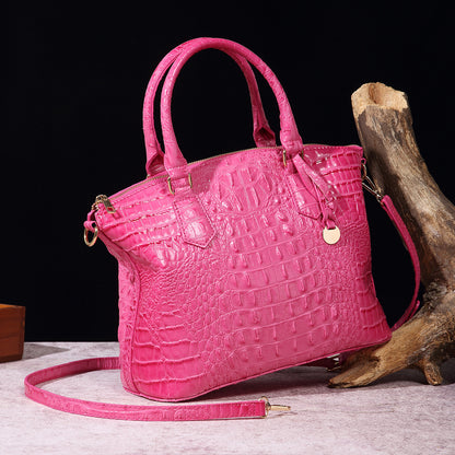 👜 Bold Luxe: Crocodile-Embossed Gradient Handbag with Convertible Strap