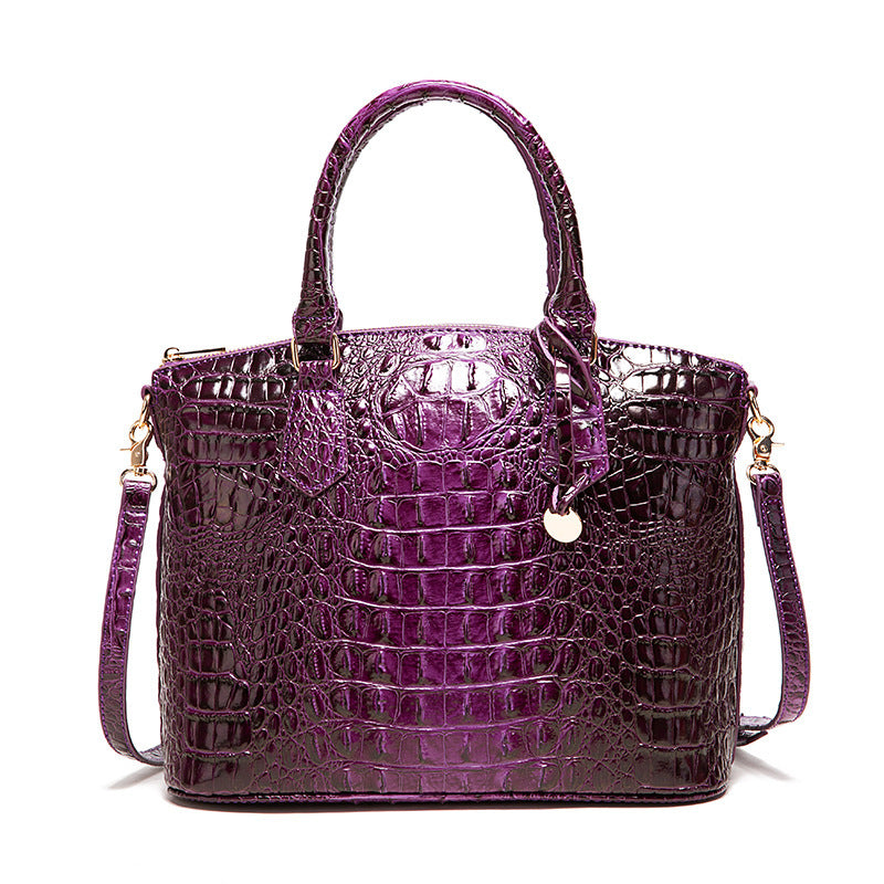 👜 Bold Luxe: Crocodile-Embossed Gradient Handbag with Convertible Strap