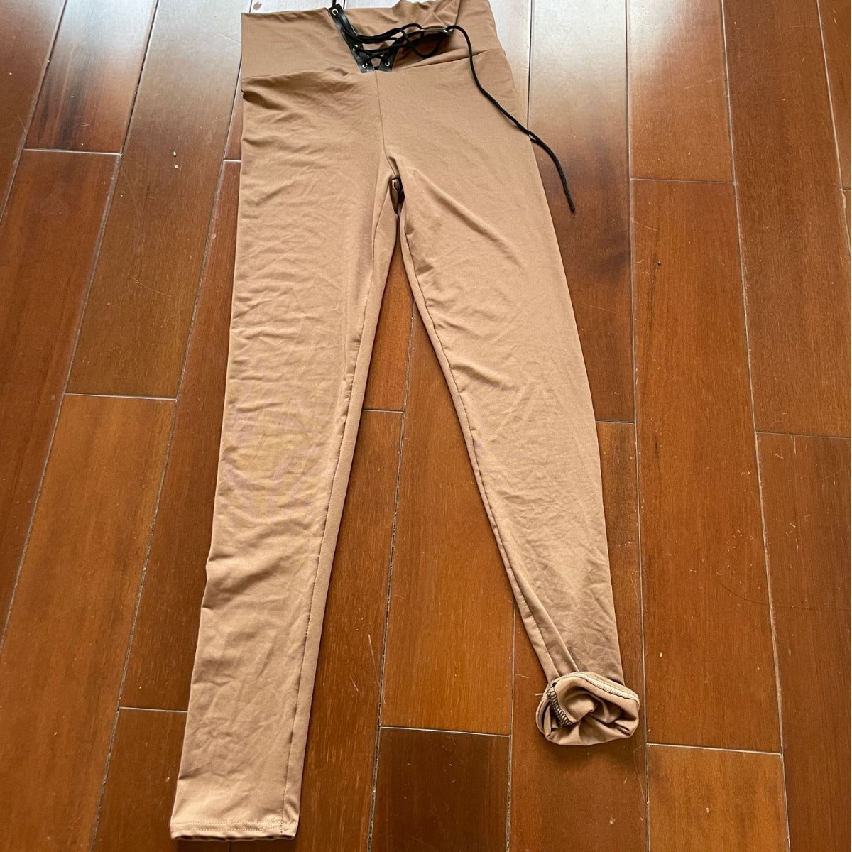 High Waist Lace-Up Sculpting Leggings – Slim Fit, Curve-Enhancing