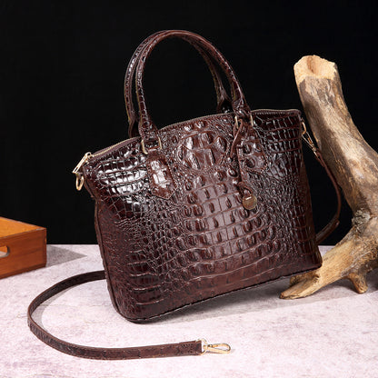 👜 Bold Luxe: Crocodile-Embossed Gradient Handbag with Convertible Strap