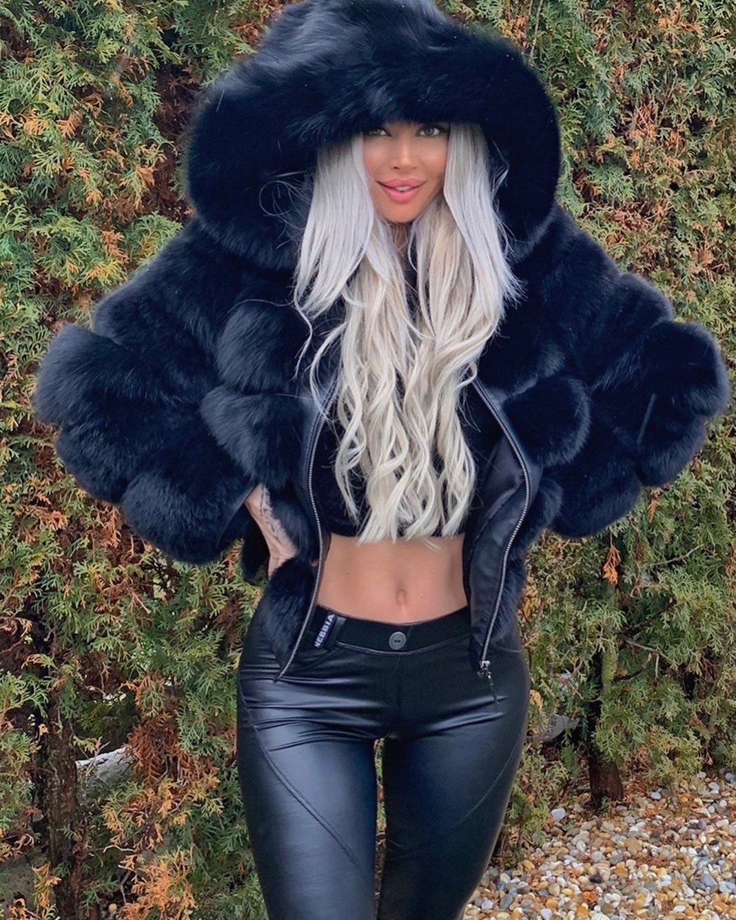 Luxury Faux Fur Hooded Jacket – Women’s Long Sleeve Winter Coat