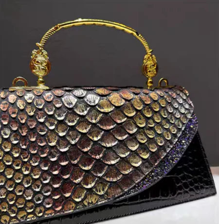 👜 Retro Leather Crocodile Embossed Messenger Bag – Contrast Color Shoulder Bag with Phone Pocket