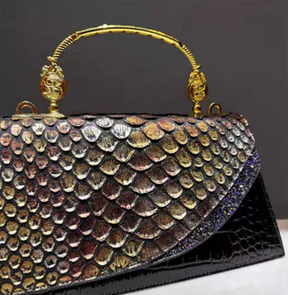 👜 Retro Leather Crocodile Embossed Messenger Bag – Contrast Color Shoulder Bag with Phone Pocket