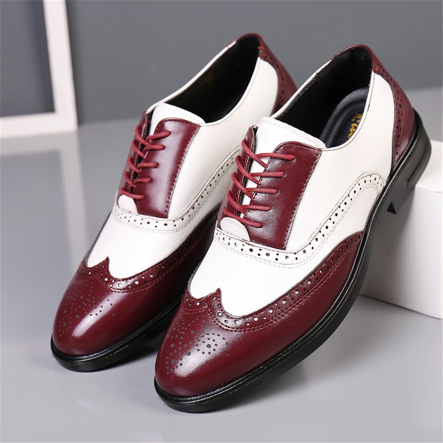 Men’s Carved Leather Business Shoes – Rivet Detail PU Dress Loafers