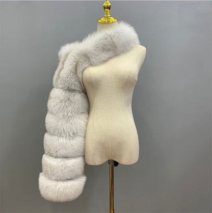 Women’s Luxury Oversized Faux Fur Shoulder Wrap – Plush Winter Fashion Stole, Bold Statement Shawl for Elegant Outfits