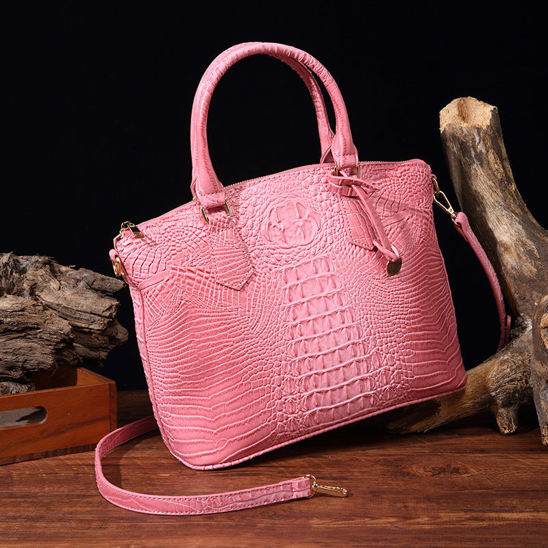 👜 Bold Luxe: Crocodile-Embossed Gradient Handbag with Convertible Strap