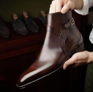 Men’s Belt Buckle Martin Boots – Leather Stitch Short Boots in Brown