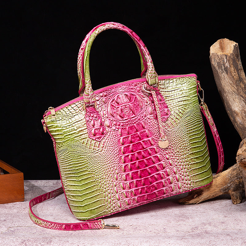 👜 Bold Luxe: Crocodile-Embossed Gradient Handbag with Convertible Strap