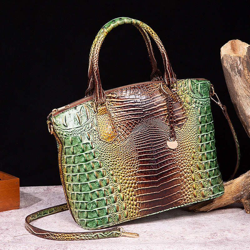 👜 Bold Luxe: Crocodile-Embossed Gradient Handbag with Convertible Strap