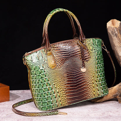 👜 Bold Luxe: Crocodile-Embossed Gradient Handbag with Convertible Strap